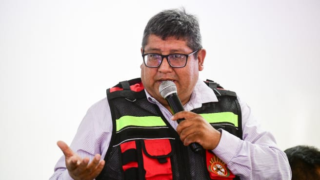 GORE Ucayali garantiza la implementación y equipamiento de la XII Comandancia Departamental de Bomberos para combatir incendios forestales