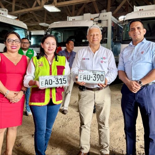 El proyecto en Coronel Portillo contempla una inversión total de S/54 millones e incluye, además de la adquisición de vehículos, la construcción de un relleno sanitario que permitirá la disposición adecuada de hasta 307 toneladas de residuos sólidos por día, reduciendo los riesgos ambientales y de salud pública.