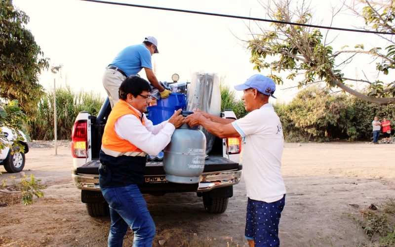 Gobierno regional de Lima entregó ayuda humanitaria a familia damnificada por incendio urbano en Hualmay